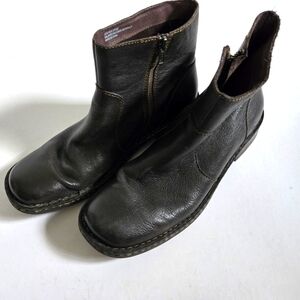 Born mens black leather ankle boots zip up square toe  HO8323 size 10.5